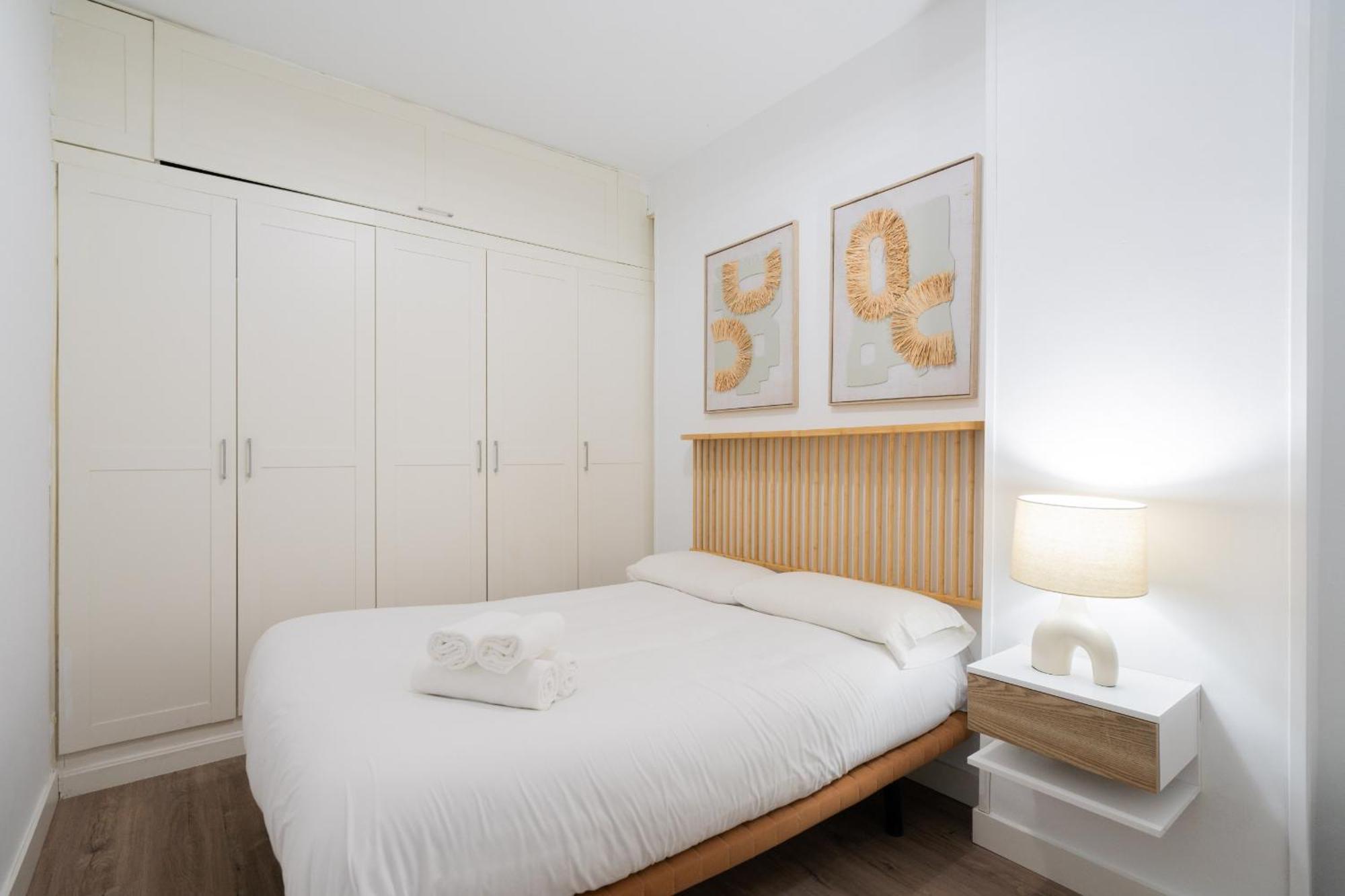 Apartamento En Chueca Para 4 Personas Alquiler Temporal Μαδρίτη Εξωτερικό φωτογραφία